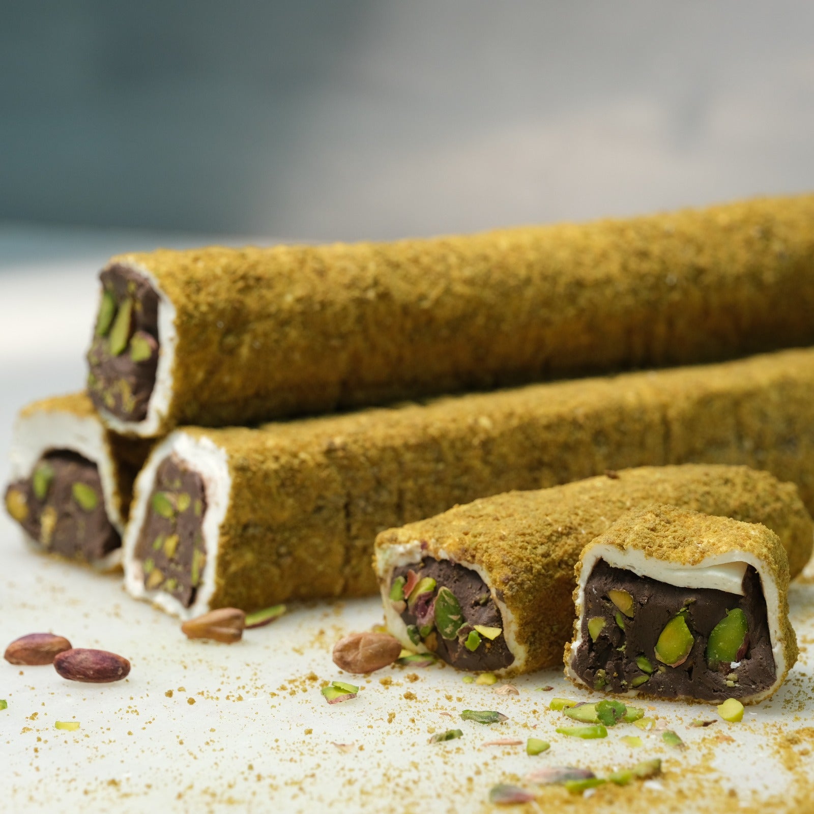 Hacı Bayram-Çikolatalı Fıstıklı Yeşil Kadife Sarma Lokum-5 Kg